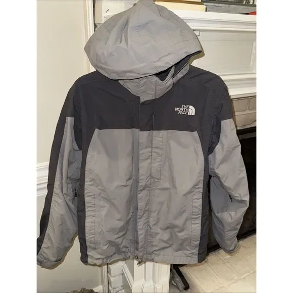 The North Face Hyvent Men's Gray Outdoor Nylon in Jacket Small